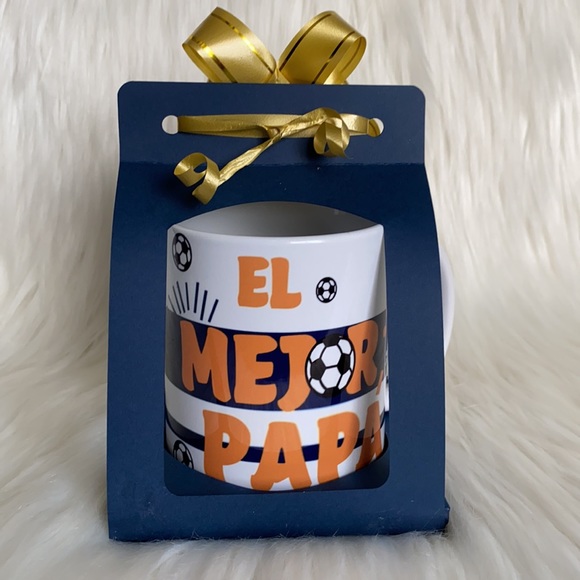 Mugs for Birthday Team Pumas🇲🇽 - Picture 4 of 8